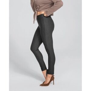 Honeylove Gray Ankle Pants